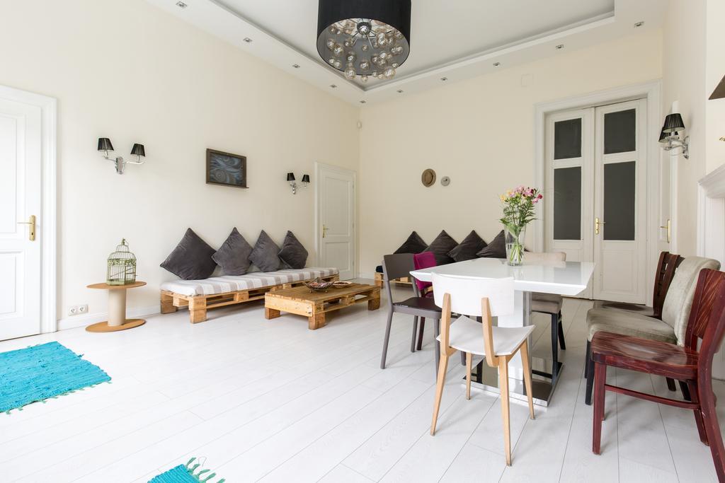 Jozsef63 Apartment Budapest Ngoại thất bức ảnh